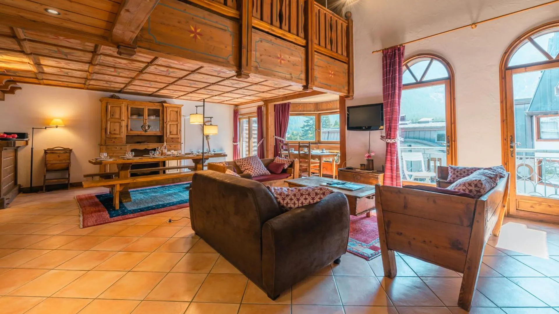 Residence Le Cristal - Mont Blanc 13 - Happy Rentals Chamonix